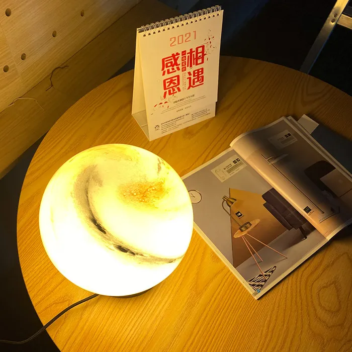 ¿Cuál es la función de una luz nocturna?