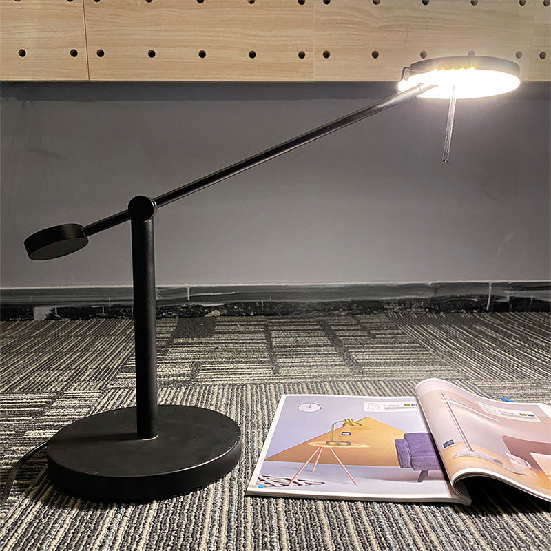 ¿Por qué la lámpara de mesa ajustable es buena para la vista?
